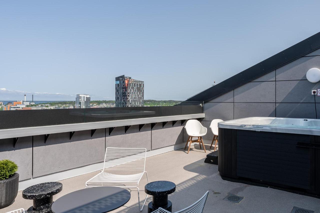 "Kansi" - 15Th Floor Penthouse With Jacuzzi & 60M2 Terrace, Hosted By 2Ndhomes Tampere Extérieur photo